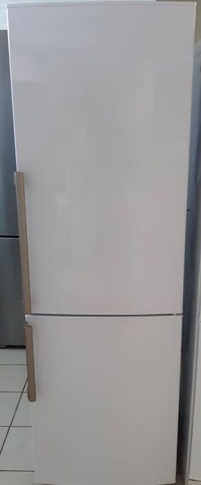 Продам холодильник Gram