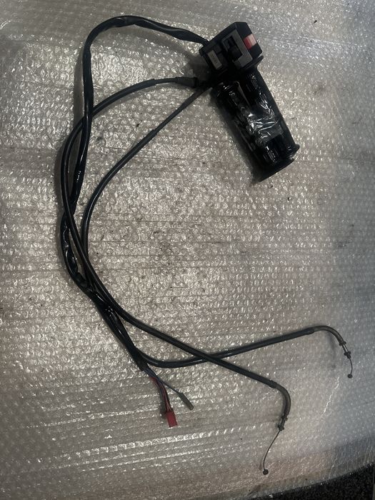 Rolgaz Manetki Przełączniki  przełącznik P Yamaha FZR 1000 Linka Gazu