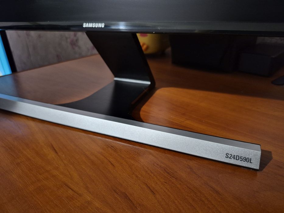 Монітор 24" Samsung S24D590L PLS Full HD, HDMI