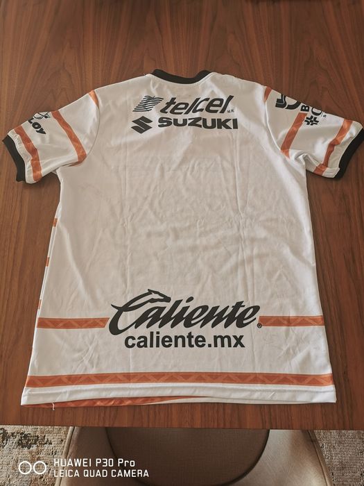 Official Shirt Size L From Mexican Club Pumas