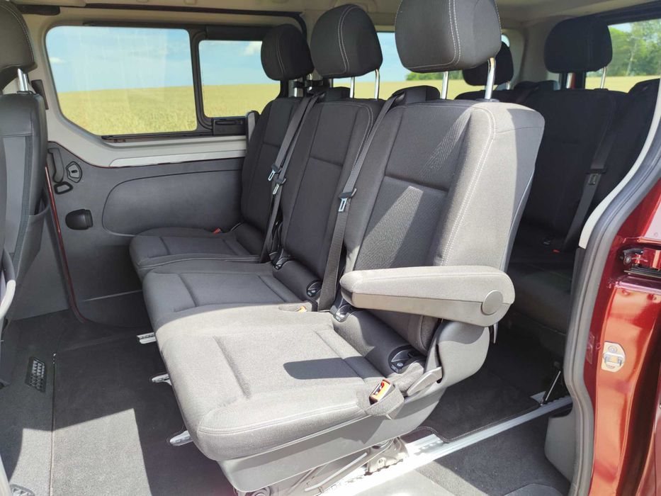 Wynajem BUSa 8 osób automat PUCK REDA WEJHEROWO LUZINO Long SpaceClass