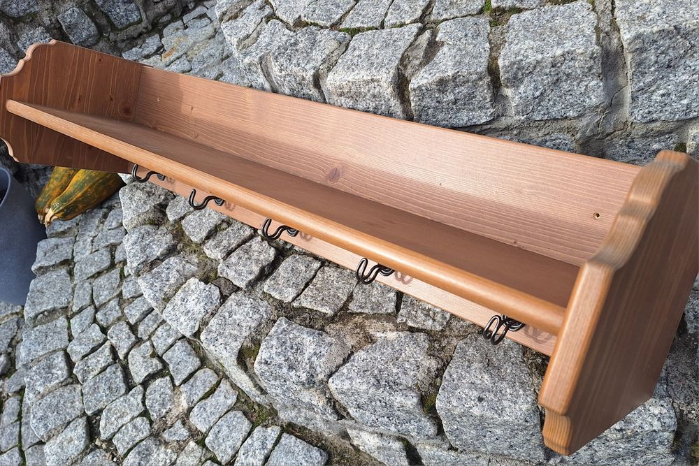 Półka z wieszakami garderoba ikea leksvik