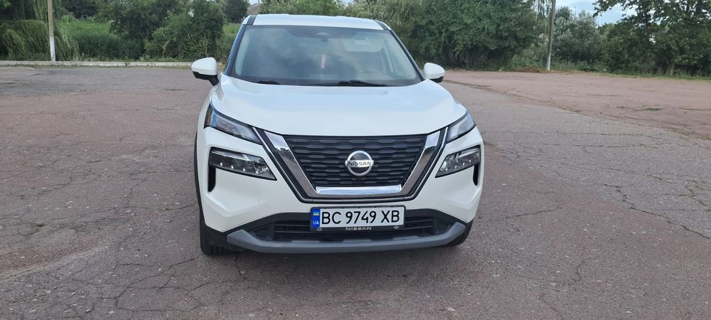nissan rogue t 33 2021р. 2.5