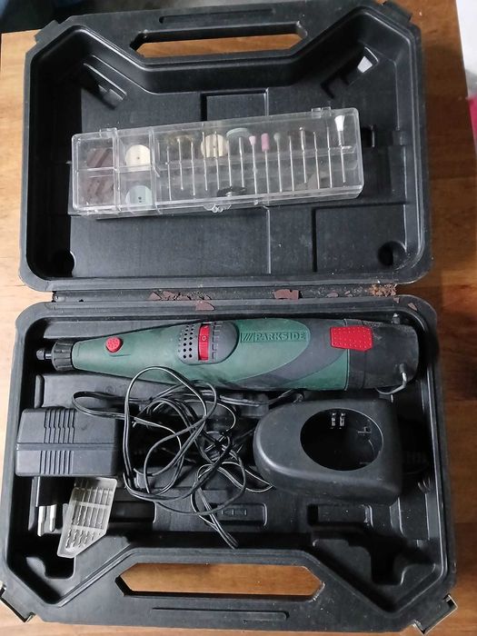 Retificadora Parkside kit