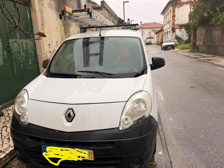 Kangoo em ótimo estado