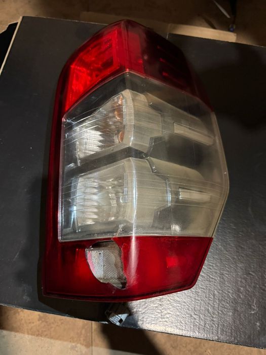 Фонар задній правий Mitsubishi L200 2019-2025 б/в