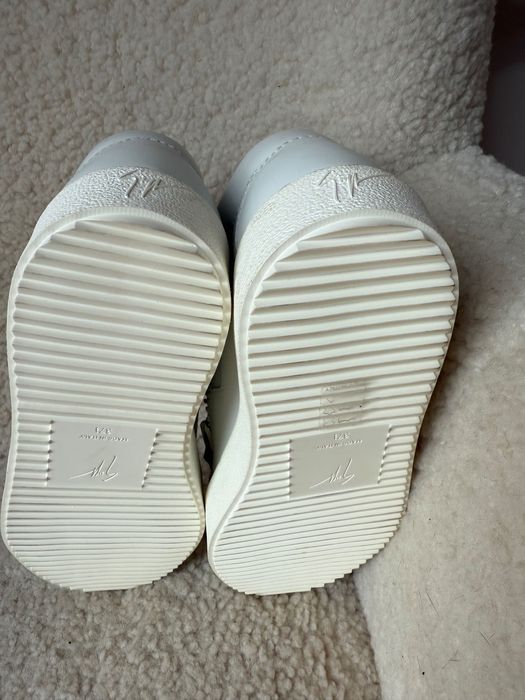 Sneakersy Giuseppe Zanotti