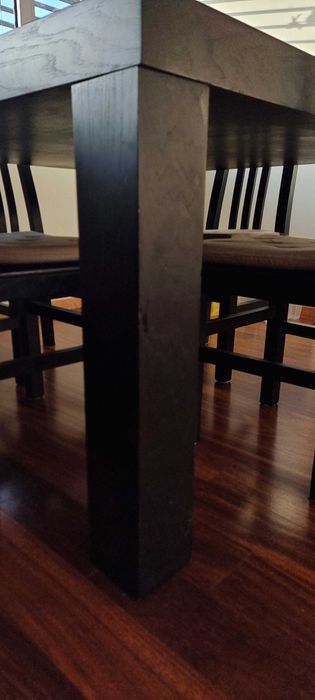 Mesa de sala jantar