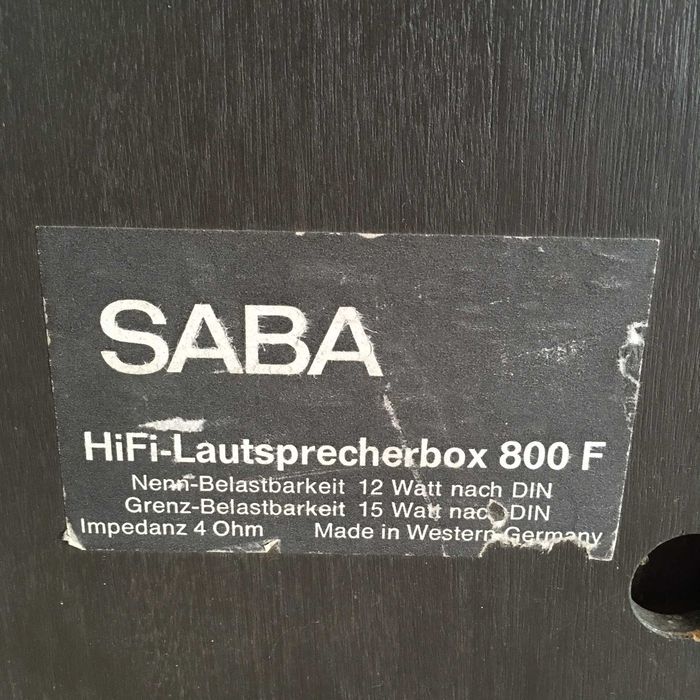 Colunas de som em madeira - SABA e Bang & Olufsen