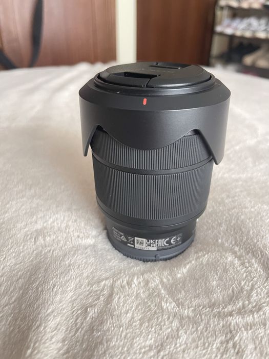 Lente Sony FE 28-70mm f/3.5-5.6 OSS