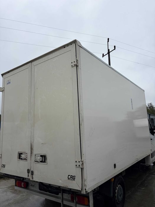 Kontener Renault Master III