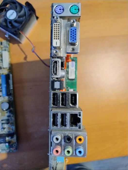 Płyta główna Gigabyte