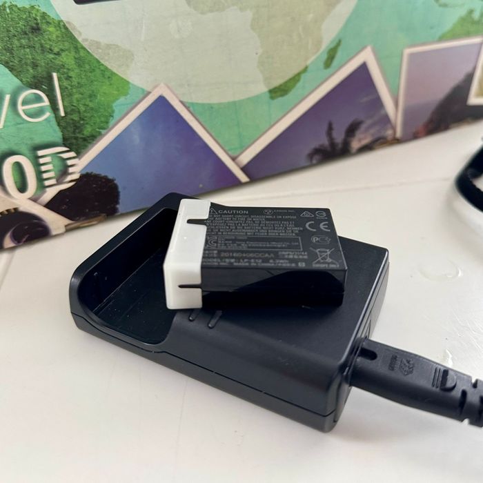 Canon EOS 100 D rigorosamente nova