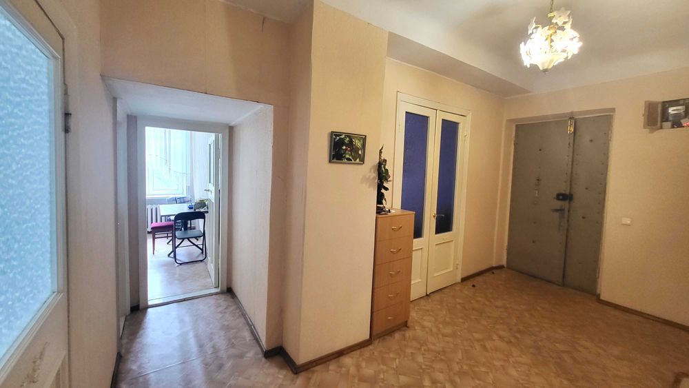 Продаж 2-х к.кв. вул. Валерія Лабоновського буд. 19, 3-й поверх