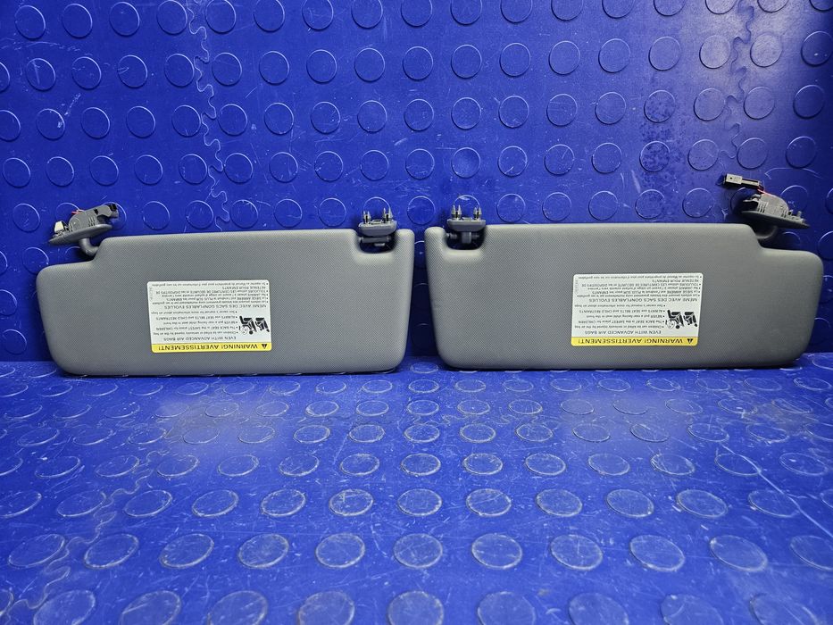OSŁONY przeciwsłoneczne AUDI A3 8Y A4 B9 kompletne daszki ORYGINAŁ 8W0857551AA