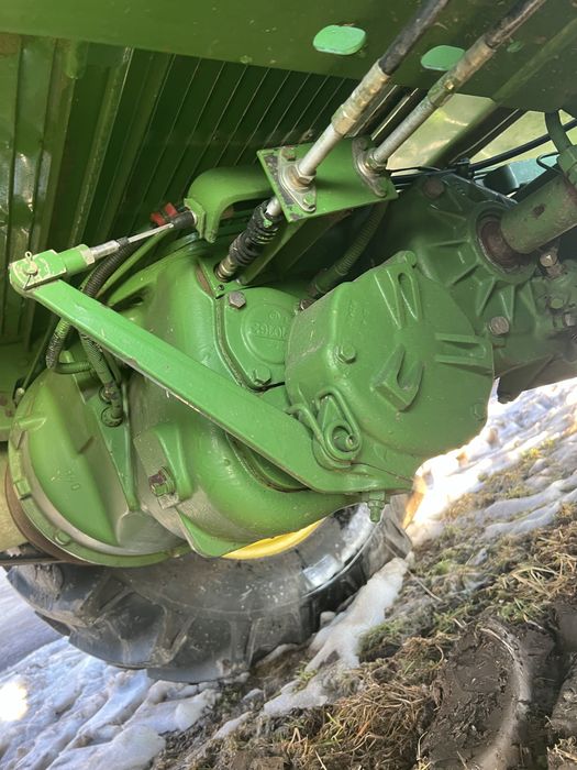 Свіжопривезений комбайн John Deere 1157 жатка Шумахер