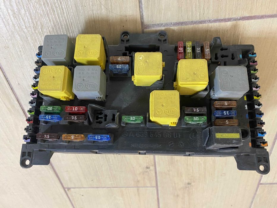 Блок комфорту SAM 6399005400 + блок запобіжників 6395450801  Vito W639