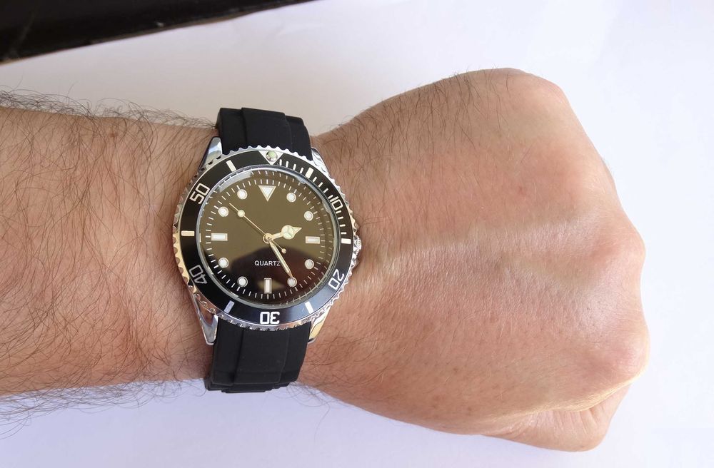 Zegarek koperta 43mm mechanizm Seiko kwarcowy na pasku silikonowym BOX