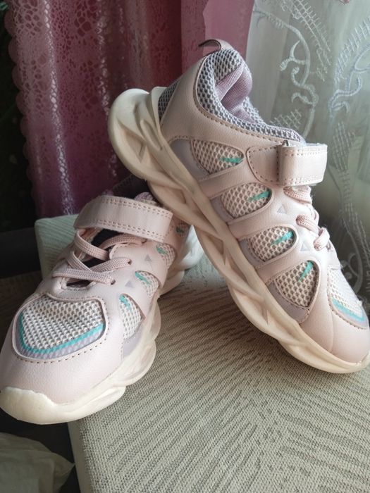 Кросовки  ідеальні