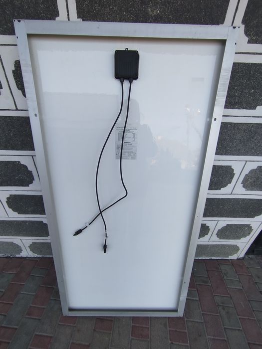 Сонячні панелі Solar Photovoltaic Module та фурнітура для кріплення .