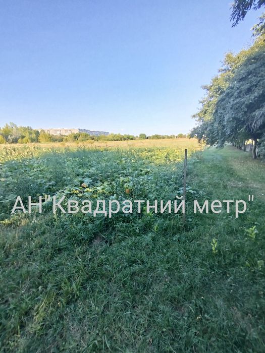 Продам рівну земельну ділянку 8 соток в м. Сміла