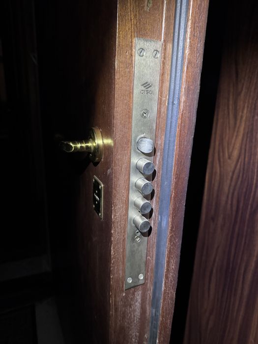 Аварійне відкриття дверей АВТО/КВАРТИР