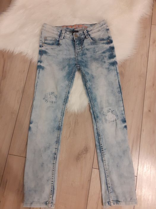 Spodnie jeansowe