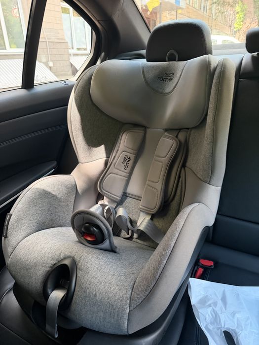 Автокресло Britax Romer Trifix2 i-Size
