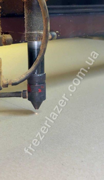 Лазерна порізка матеріалів: шкіри,силікону,картону, фетру, гуми ДНІПРО