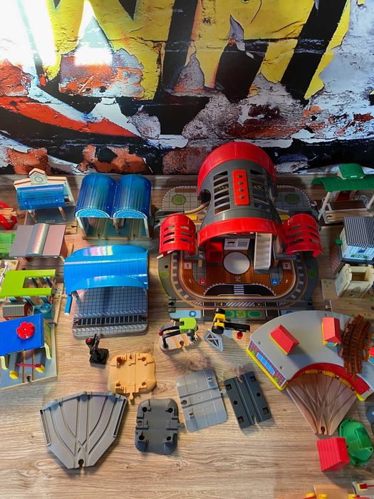 ogromna dziecięca kolekcja torów drewnianych
