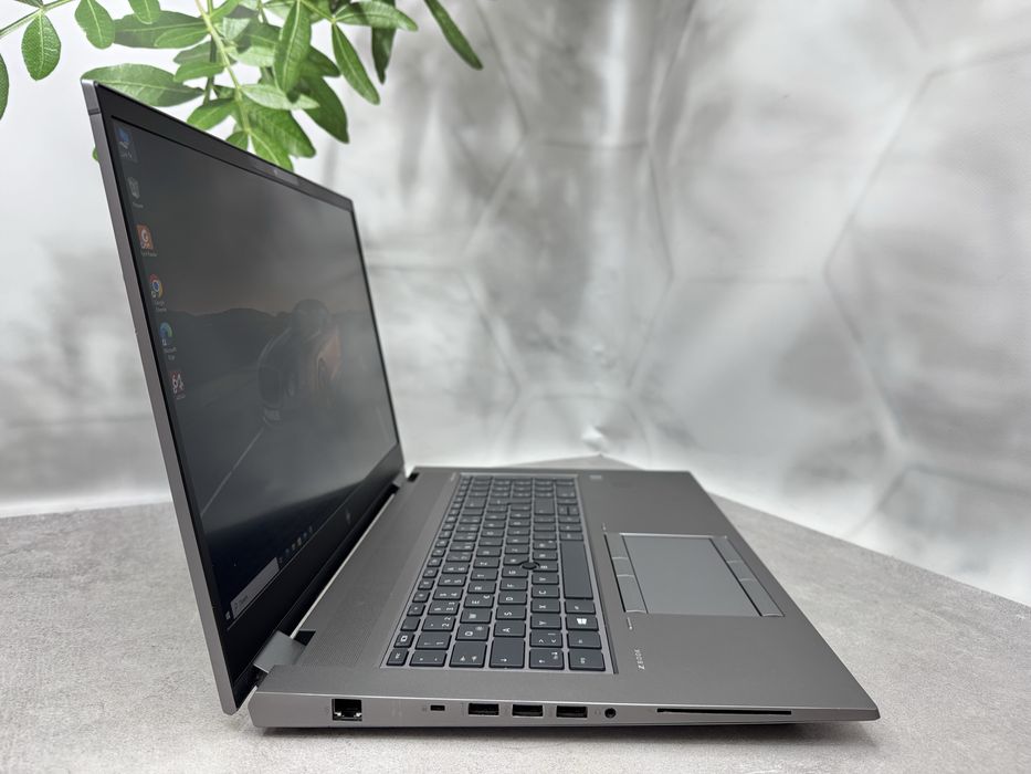 RTX 3000 6GB/HP ZBook Fury 17 G7/i7-10850H/32/NVMe 512/FHD IPS/17.3"