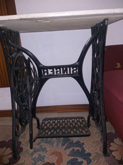 Maquina Singer antiga