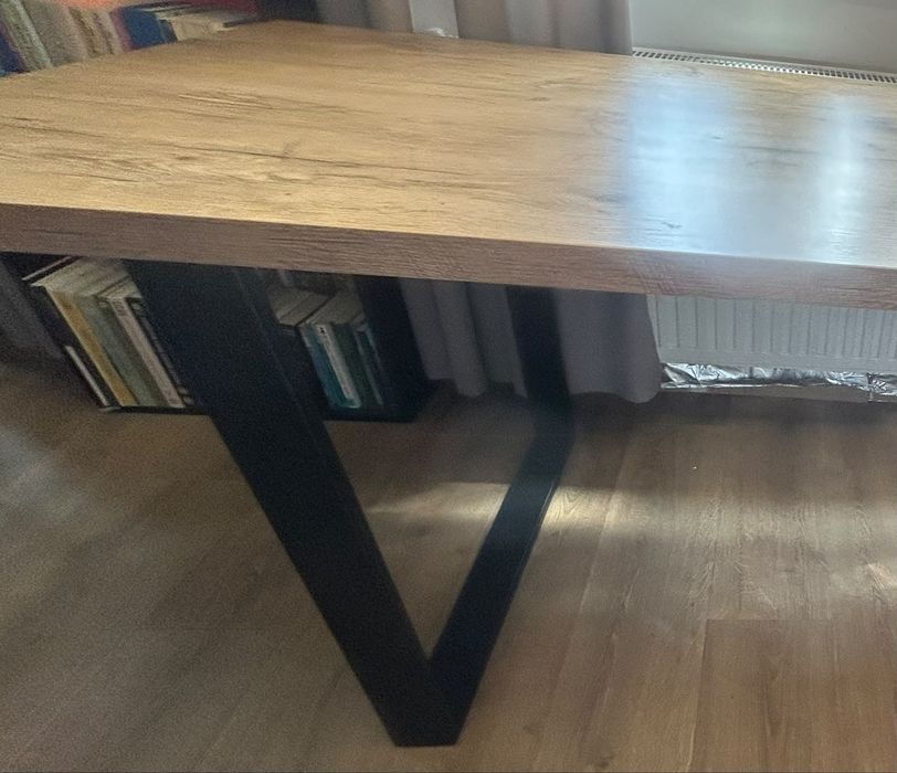 Duży stół industrialny 220×76 cm blat dębowy laminat i metalowe nogi Loft