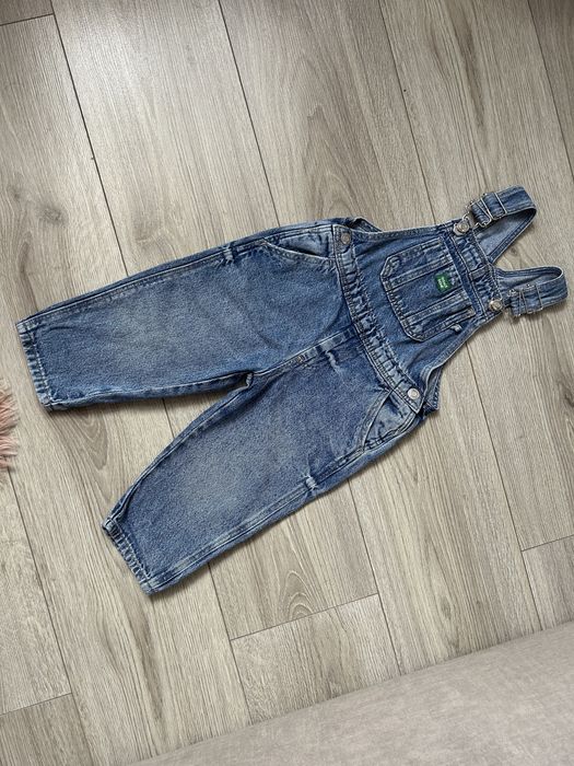 Джинсовий комбінезон Zara