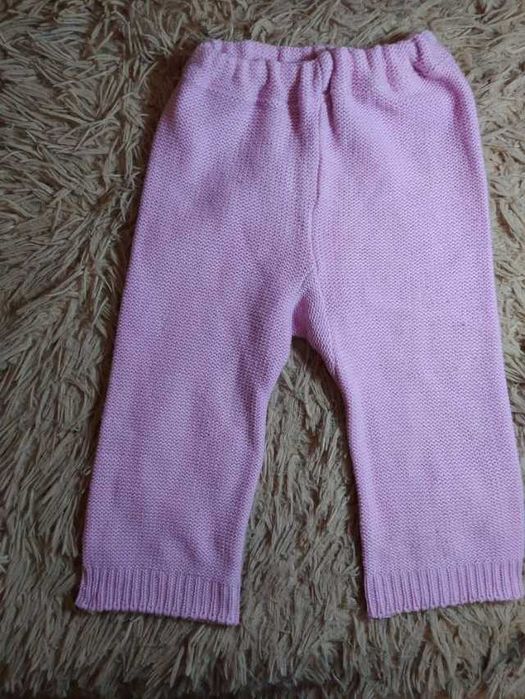 Дитячі штанці бузкового кольору.