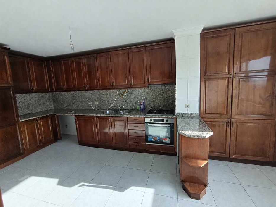 T3 Espaçoso com Garagem em Ferreiros Braga