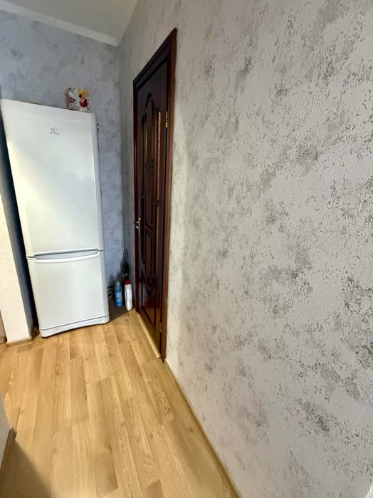 Продається 2 кімнтна квартира з ремонтом вул.Безручка