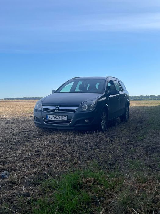 Opel Astra H 2009 1.7d Терміново