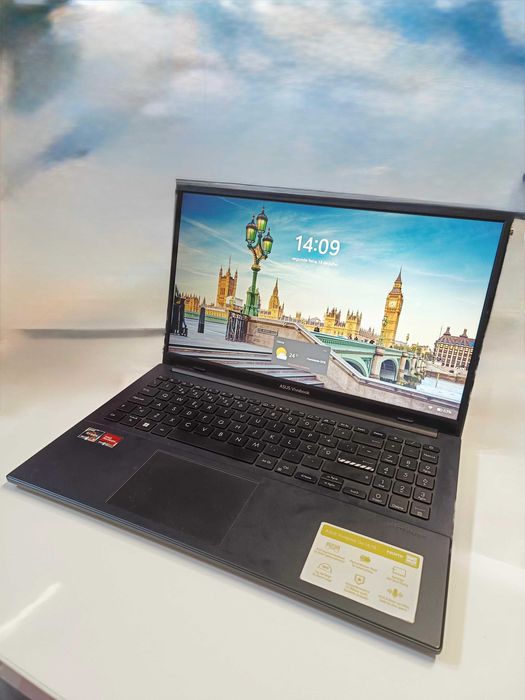 PC Portátil ASUS Vivobook Go 14/15
