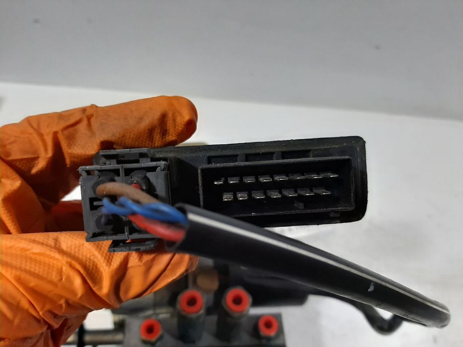ABS VOLVO 460 L (464)