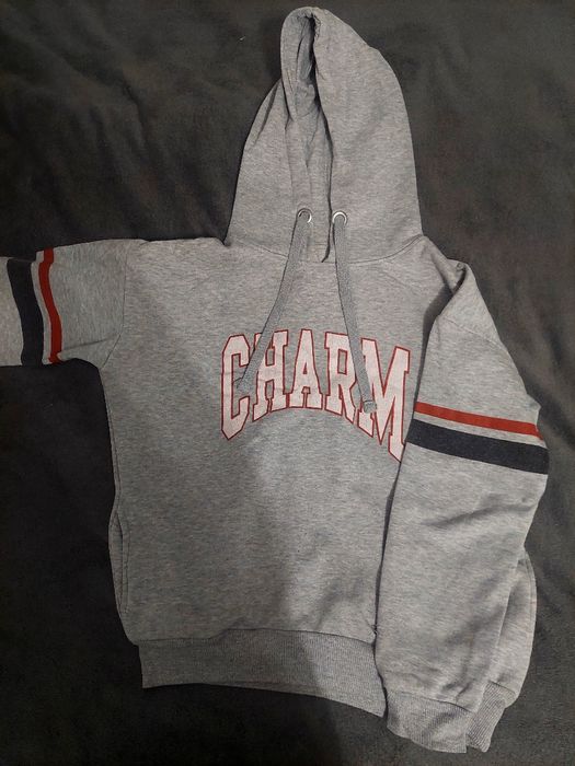 Bluza sinsay z napisem