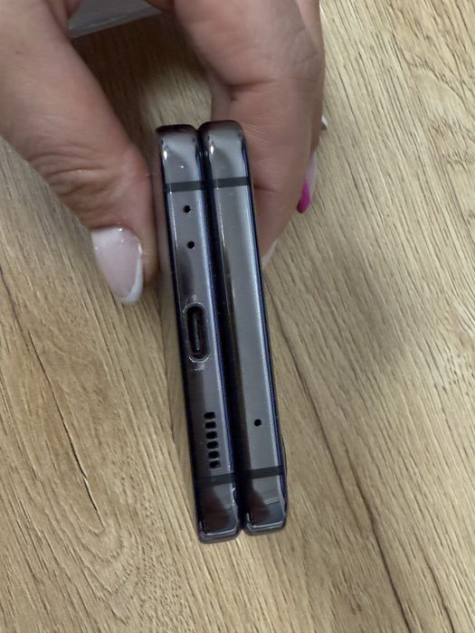 Samsung Z Flip 4 SPRAWNY