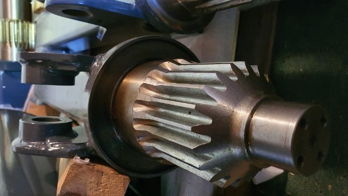 Słup obrotu do dźwig FARMA tryb 3.8 HDS 4.2 5kNm żuraw przyczepa leśna