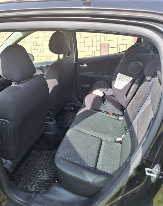 Peugeot 207 czarny 2010 LPG sprawny 1.4