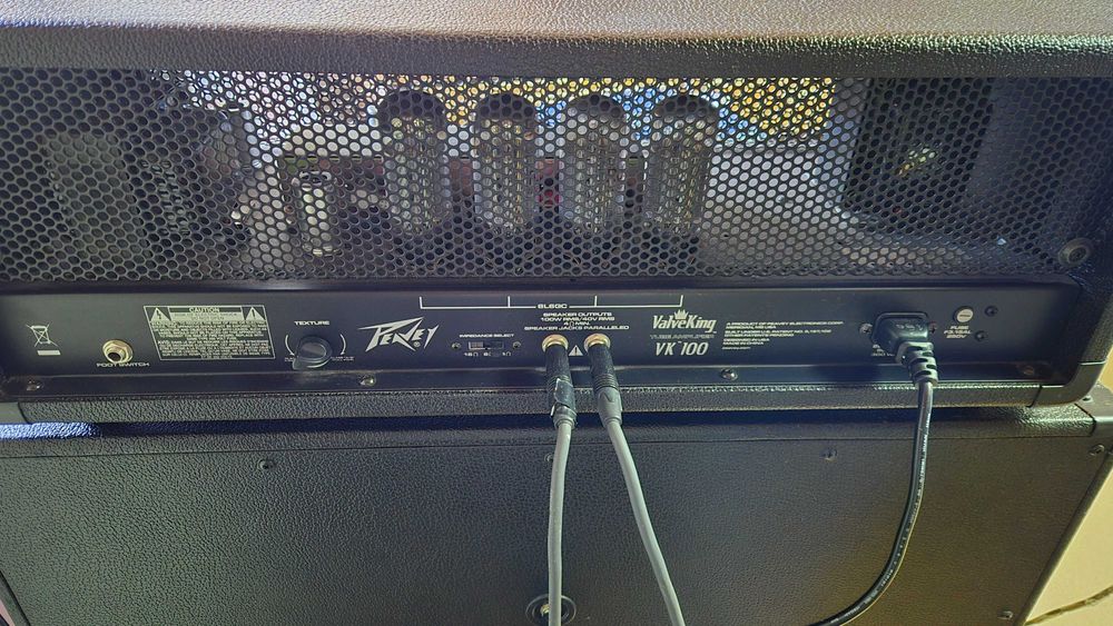 Amplificador peavey valveking valvulas 100w, head + cabinet 4x12""