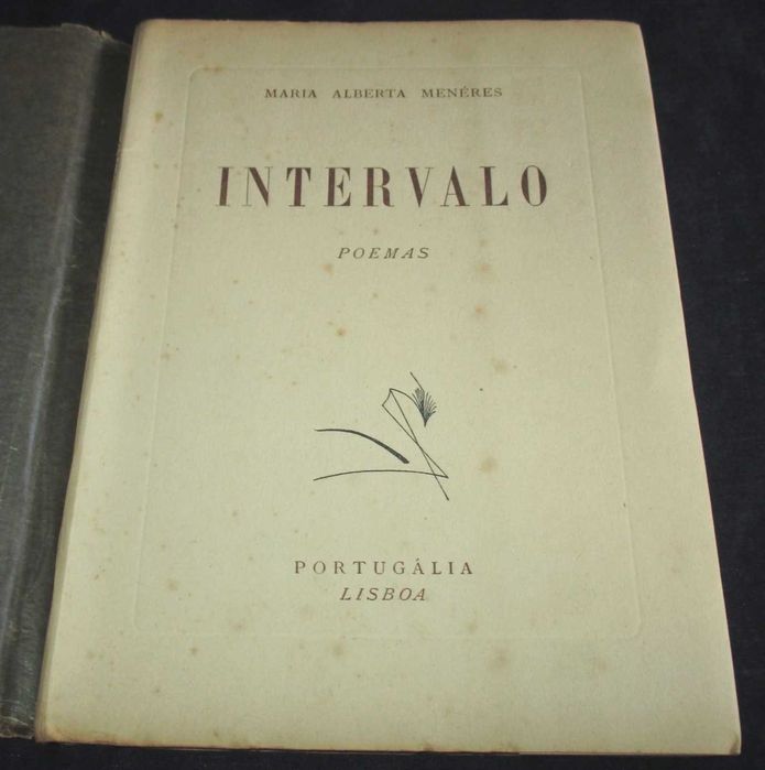 Intervalo by Maria Alberta Menéres — First Edition, Signed Copy
