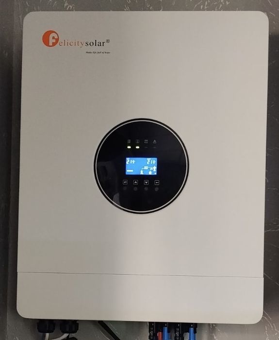Інвертор: Felicity Solar 8 кВт Батарея: Dyness DL5.0C — 5,12 кВт·год