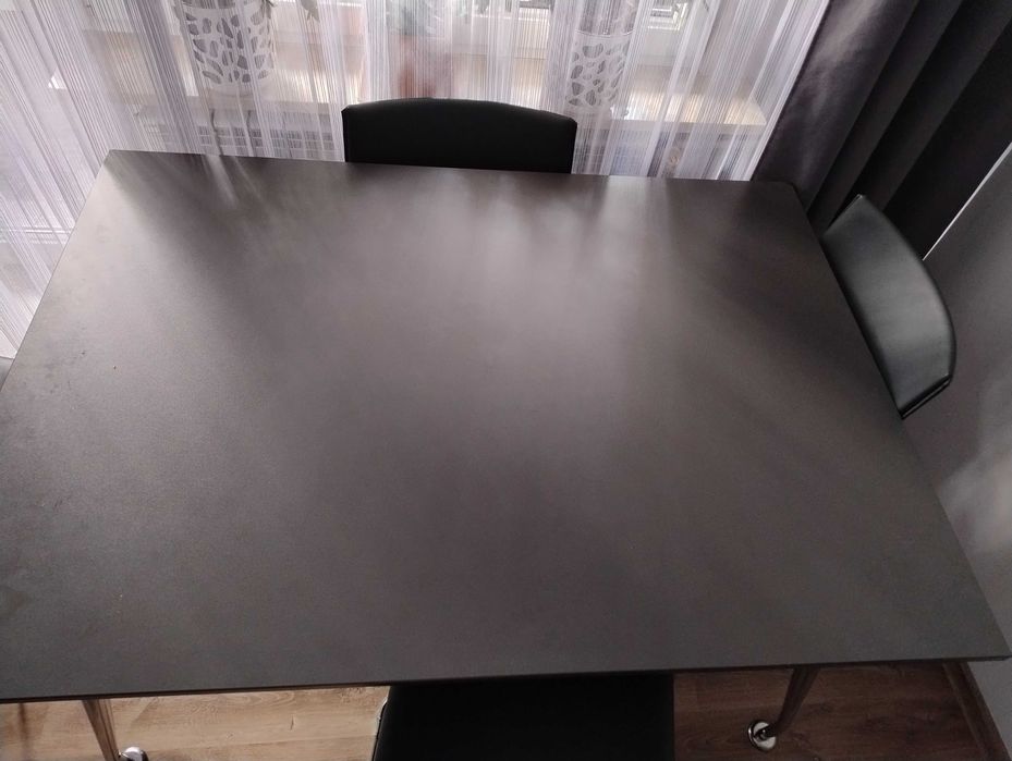 Zestaw mebli do biura lub salonu