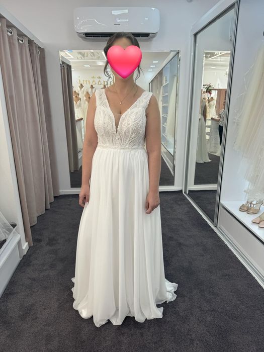 Suknia Ślubna roz. 40 kolekcja 2025 Chassmi