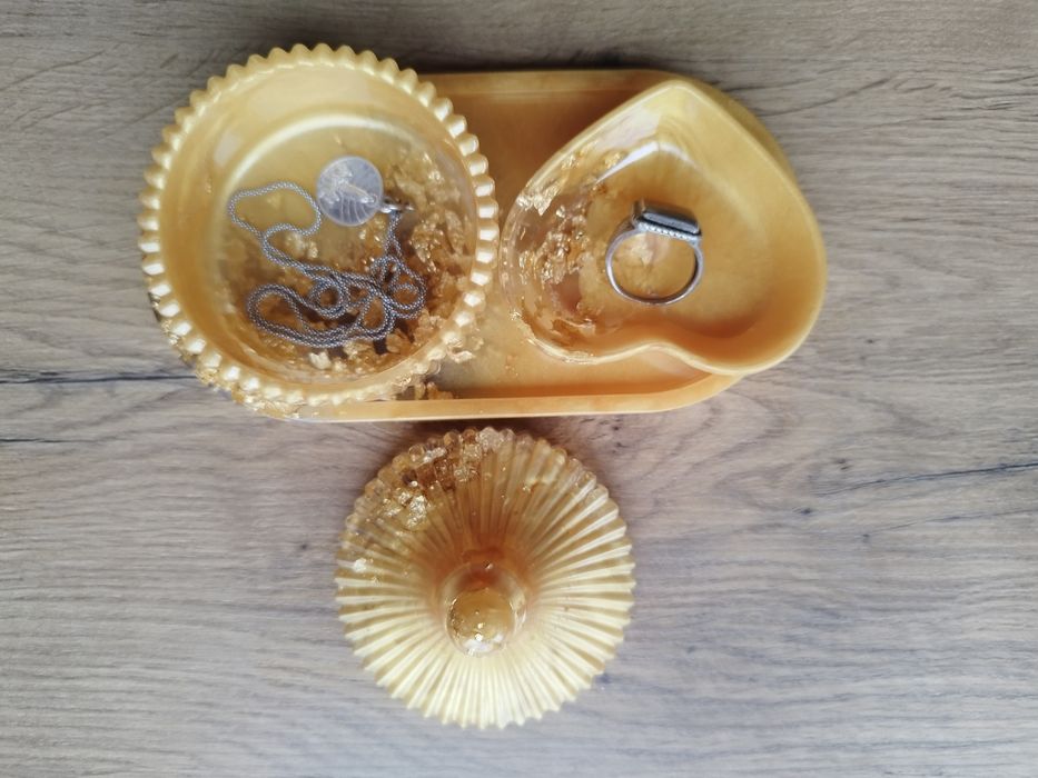 Rękodzieło zestaw na biżuterię z żywicy epoksydowej handmade złoty